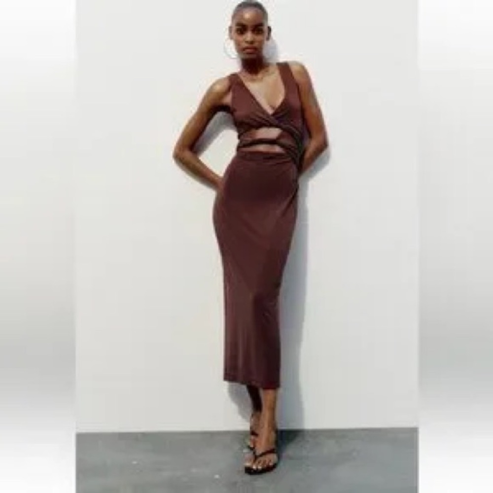 ZARA Twisted CUTOUT Bodycon DRESS NWOT Perfect for RESORT Size XS - Picture 9 of 12